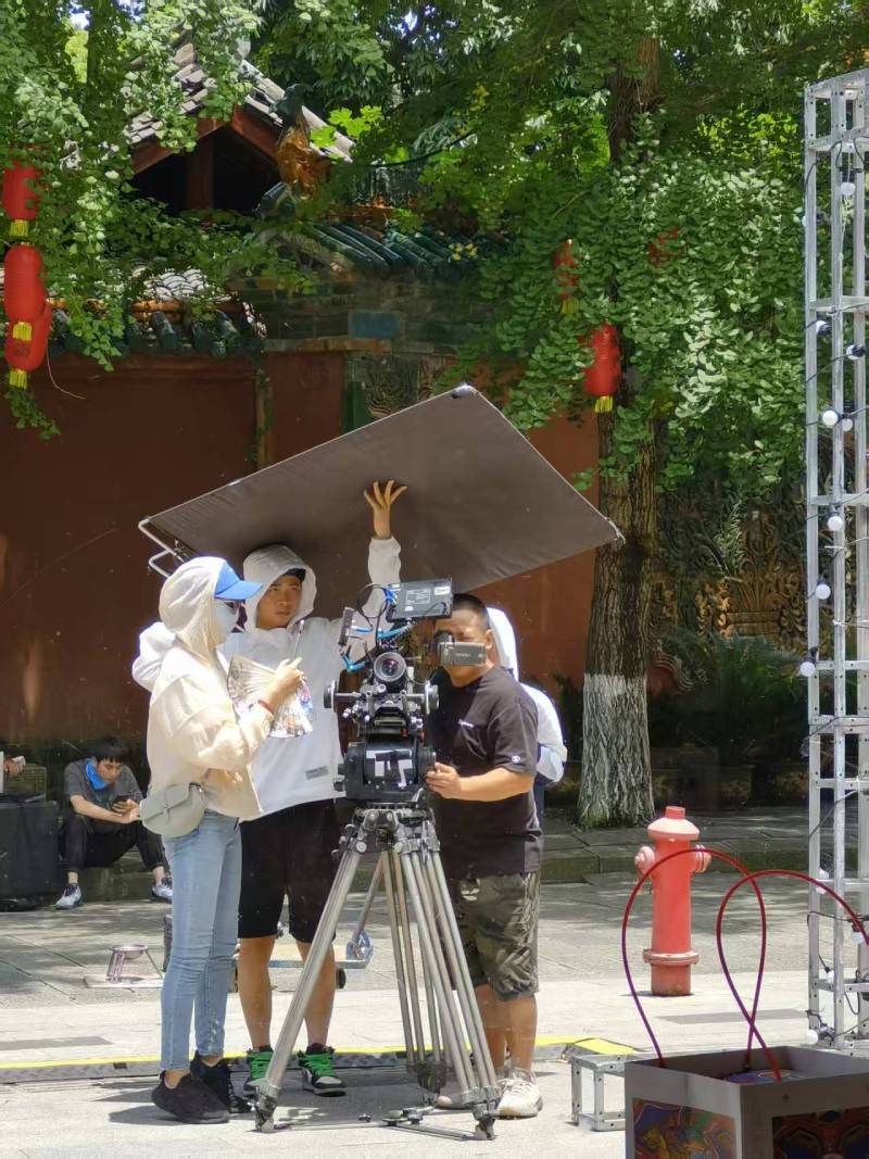 祁连县TVC拍摄公司：资深团队坐镇，打造现象级广告作品的幕后推手